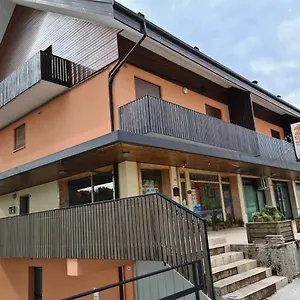 Casa Amica , Tonezza del Cimone Italia