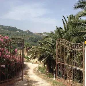  Séjour à la campagne Giardino Di Sicilia